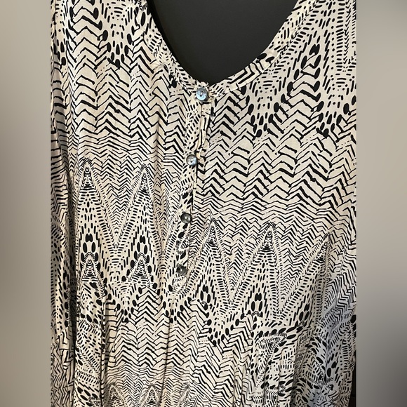 Moon & Sky, Geometric tunic, black/white, L - Picture 2 of 4